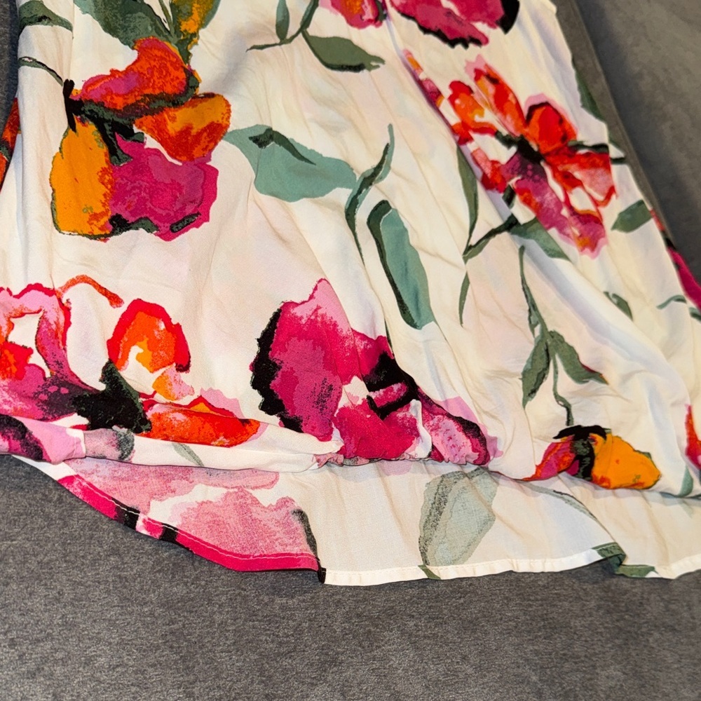 Vine & Love- Women’s Pink and Orange Floral Tank Top Size Small - Picture 8 of 14